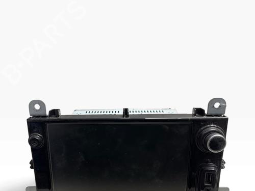 Used Radio Radio NISSAN NV400 Van (X62, X62B) dCi 145 (146 hp) 40239204 40239204
