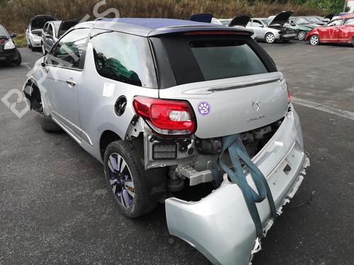 Switch CITROËN DS3 Convertible 1.6 HDi 90 | BP25585545I30 - Image 12
