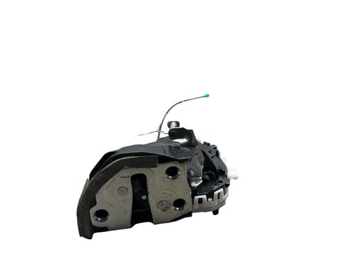 Rear right lock TOYOTA YARIS (_P13_) 1.5 Hybrid (NHP130_, NHP130) | BP25511491C99 
