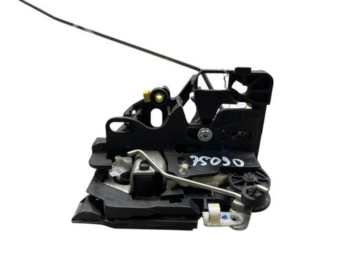 front-right-lock-dacia-sandero-ii-2012-28322007 main image