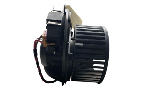 Heater blower motor VW BEETLE (5C1, 5C2) 2.0 TDI | BP25566685M62 