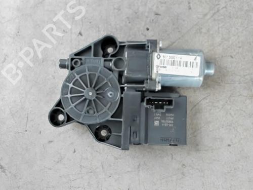 Used Right front window motor RENAULT GRAND SCÉNIC III (JZ0/1_) 1.9 dCi (JZ0J, JZ0N, JZ1K, JZ1S) (131 hp) 25517765