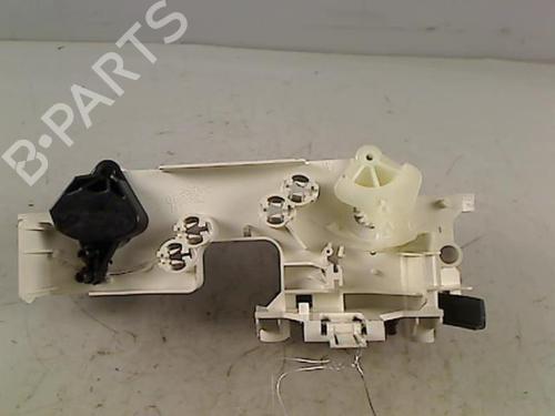Climate control TOYOTA YARIS (_P1_) 1.3 (SCP12_, SCP13_, SCP12R, SCP13R) | BP25523046I5 