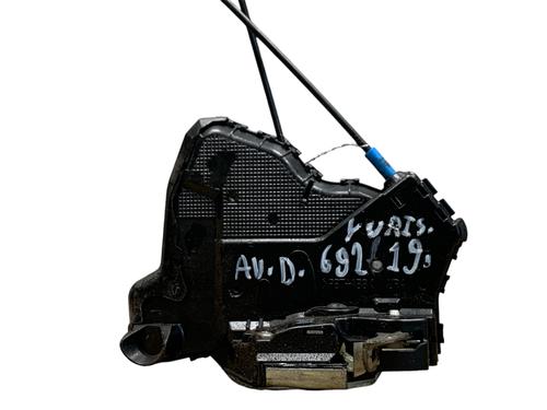 front-right-lock-toyota-auris-_e15_-2006-2007-2008-2009-2010-2011-2012-2013-25550685 main image