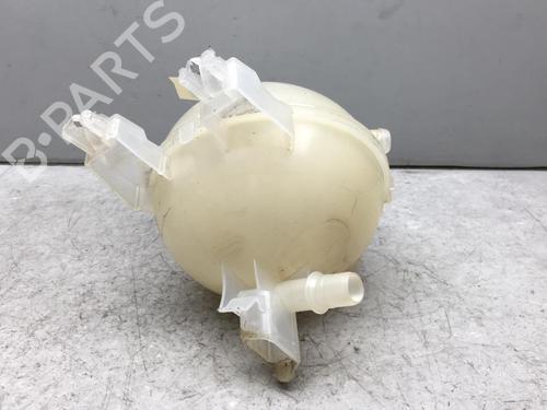 Used Expansion tank CITROËN C3 AIRCROSS II (2R_, 2C_) 1.2 PureTech 110 (2RHNZB, 2RHNZW, 2RHNPX, 2RHNPJ) (110 hp) 25579326