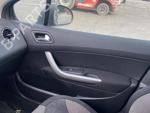 Front left lock PEUGEOT 308 I (4A_, 4C_) 1.6 HDi | BP25551351C98 