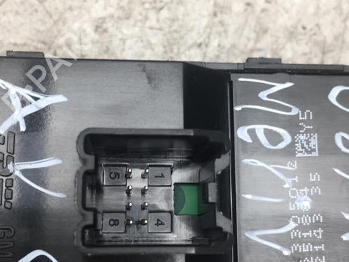 Left front window switch OPEL MERIVA B MPV (S10) 1.4 (75) | BP25547350I27 