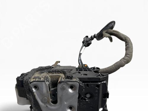 front-left-lock-renault-clio-iv-bh_-2012-2013-2014-2015-2016-2017-2018-2019-2020-2021-39985653 main image