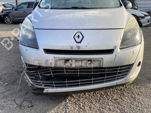 Fuse box RENAULT GRAND SCÉNIC III (JZ0/1_) 1.6 dCi (JZ00, JZ12) | BP32098073E1 