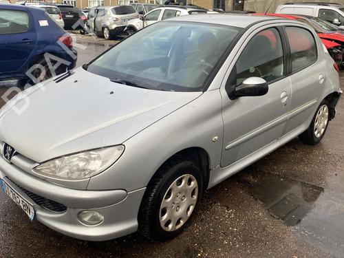 Left mirror PEUGEOT 206 Hatchback (2A/C) 1.4 i | BP25529080C26 