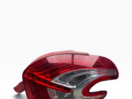 Used Right taillight Right taillight 32186065 32186065