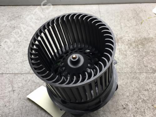 Heater blower motor PEUGEOT 208 I (CA_, CC_) 1.0 VTi | BP25548557M62