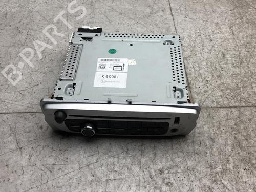 Radio RENAULT MEGANE III Hatchback (BZ0/1_, B3_) 1.2 TCe (BZ2B, BZ11) (116 hp) 25571086