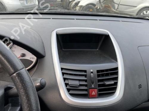 Left front window switch PEUGEOT 206+ (2L_, 2M_) 1.4 i | BP26578598I27  - Image 24