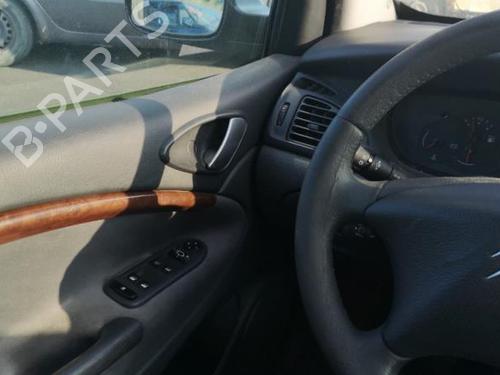 Right headlight CITROËN C5 I (DC_) 2.2 HDi (DC4HXB, DC4HXE) | BP25536834C29  - Image 27