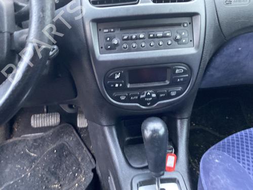 Tåkelys/Varsellys PEUGEOT 206 Hatchback (2A/C) 1.6 16V | BP25540811C37 