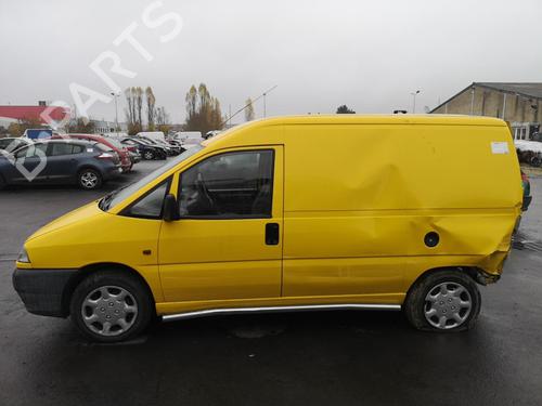 Windscreen washer tank CITROËN JUMPY I Van (BS_, BT_, BY_, BZ_) 1.9 TD | BP25561453C113 