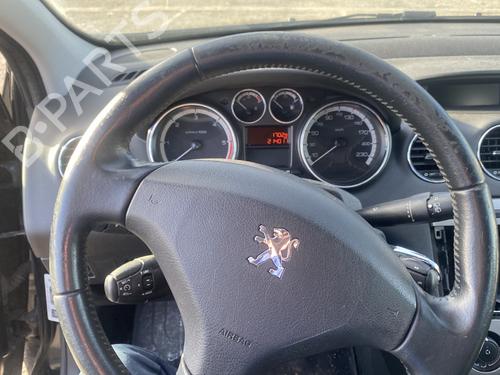 Fuse box PEUGEOT 308 I (4A_, 4C_) 1.6 HDi | BP32024937E1