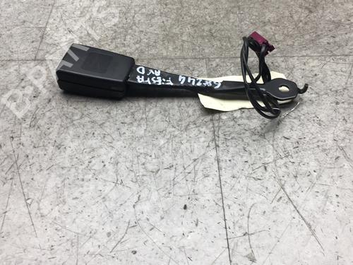 Used Seat buckle FORD FIESTA VI (CB1, CCN) 1.4 TDCi (70 hp) 25510484