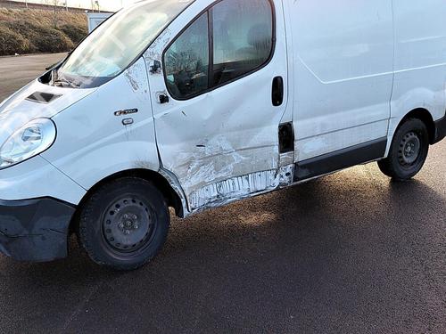Display RENAULT TRAFIC II Van (FL) 2.0 dCi 90 (FL0H, FL00, FL01, FL0M, FL0P, FL0S) | BP25524957C48 - Image 26