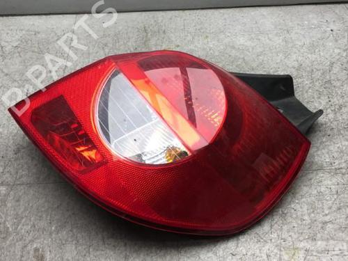 Right taillight RENAULT CLIO III (BR0/1, CR0/1) 1.2 16V (BR02, BR0J, BR11, CR02, CR0J, CR11) | BP25585085C35 