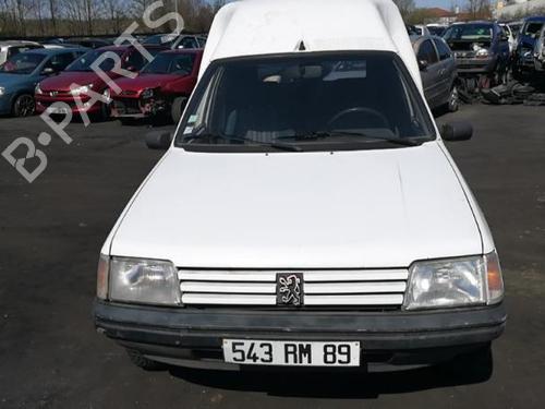 Left mirror PEUGEOT 205 II (20A/C) 1.7 Diesel | BP25577822C26 