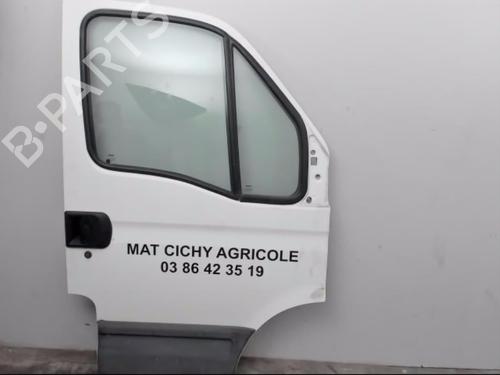 Used Right front door IVECO DAILY III Van 35 C 12 V, 35 S 12 V (AGKA43A2, AGKB43A2, AGKB46A2,... (116 hp) 25552996