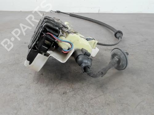 Used Front left lock VW POLO (9N_, 9A_) 1.2 12V (64 hp) 25555164