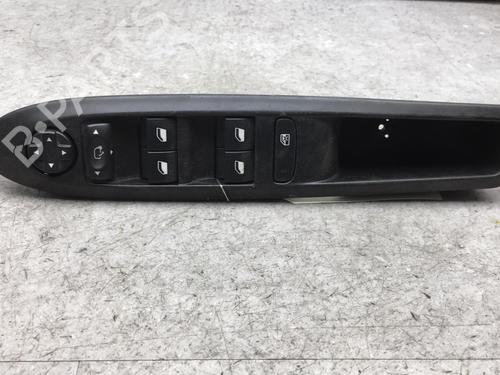 Used Left front window switch Left front window switch CITROËN C4 II (NC_) 1.6 BlueHDi 120 (120 hp) 25515496 25515496
