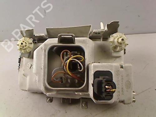 Right headlight VW POLO III (6N1) 75 1.6 | BP25558732C29 