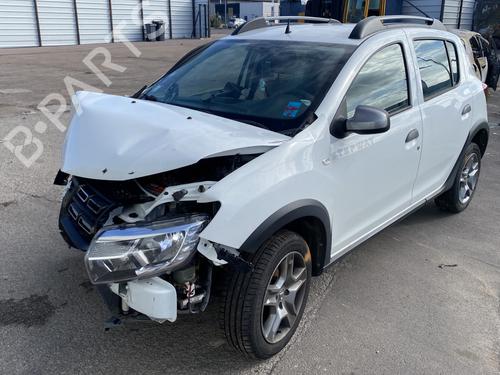 Brugte DACIA SANDERO II 1.0 SCe 75 (B8JC, B8JD, B8NC) (73 hp) 4237376
