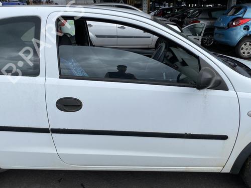 Left sun visor OPEL CORSA C (X01) 1.3 CDTI (F08, F68) | BP25547465I1  - Image 15