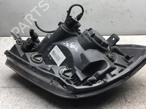 Right headlight KIA SPORTAGE II (JE_, KM_) 2.0 CRDi | BP25545830C29