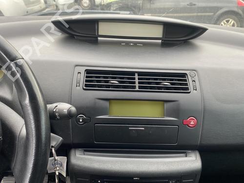 Front left quarter glass CITROËN C4 I (LC_) 1.6 HDi | BP25512080C111 
