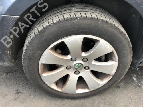 Left tailgate light SKODA SUPERB II (3T4) 2.0 TDI | BP25581381C79  - Image 16