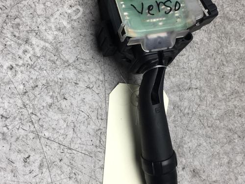 Used Steering column stalk TOYOTA COROLLA Verso (ZER_, ZZE12_, R1_) 2.2 D-4D (AUR10_, AUR10R) (136 hp) 25534019