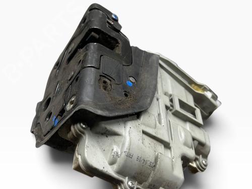 front-right-lock-audi-a4-b8-avant-8k5-2007-2008-2009-2010-2011-2012-2013-2014-2015-2016-2017-29863847 main image