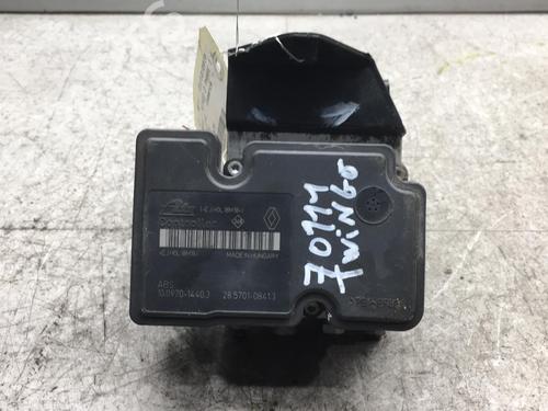 ABS Bremseaggregat RENAULT TWINGO II (CN0_) 1.2 16V (CN04, CN0B) (75 hp) 25541333