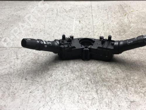 Used Steering column stalk HYUNDAI i20 I (PB, PBT) 1.2 (78 hp) 25501928