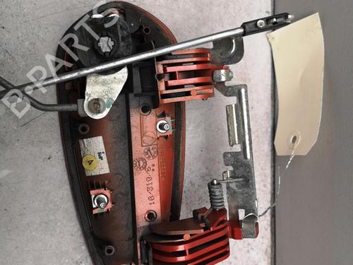 Used Front left exterior door handle FIAT GRANDE PUNTO (199_) 1.9 D Multijet (130 hp) 25554637