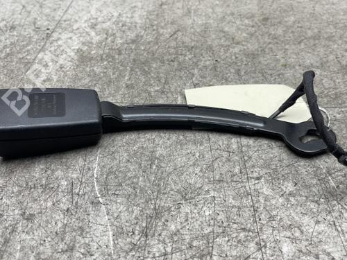 Used Seat buckle VW GOLF VII (5G1, BQ1, BE1, BE2) 1.2 TSI (86 hp) 25541812