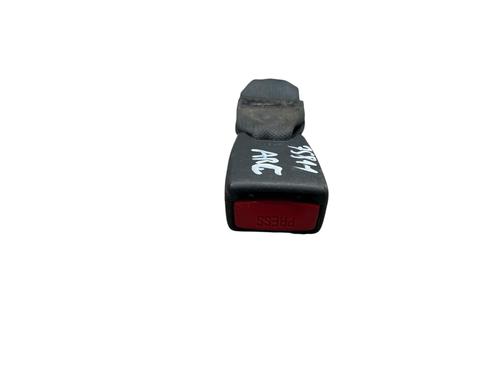 Used Seat buckle Seat buckle SUZUKI GRAND VITARA II (JT, TE, TD) 1.9 DDiS All-wheel Drive (JT419, TD44, JB419WD, JB419XD,... (129 hp) 35821166 35821166