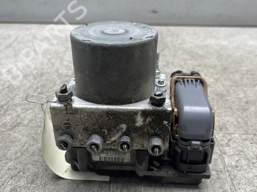 Used ABS pump PEUGEOT 308 I (4A_, 4C_) 1.6 HDi (109 hp) 25572293