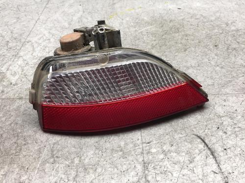 rear-fog-light-renault-captur-i-j5_-h5_-2013-25528973 main image