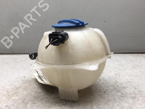 Used Expansion tank AUDI A1 Sportback (8XA, 8XF) 1.0 TFSI (95 hp) 25585592