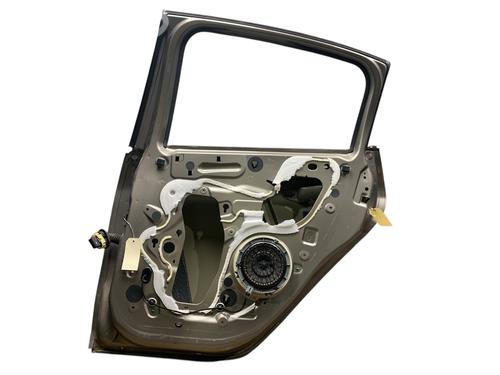 Right rear door PEUGEOT 208 I (CA_, CC_) 1.2 VTI 82 | BP25512720C5