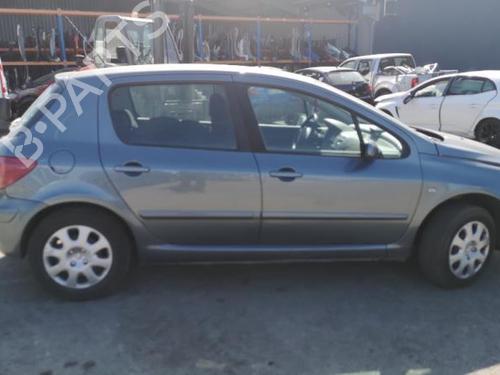Left mirror PEUGEOT 307 (3A/C) 1.6 HDi | BP25532512C26 