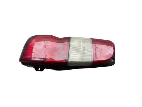 Used Left taillight Left taillight TOYOTA HIACE IV Van (__H1_, __H2_) 2.5 D-4D (KLH12, KLH22) (95 hp) 31064493 31064493