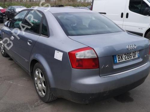 Nebelscheinwerfer links AUDI A4 B6 (8E2) 1.9 TDI | BP25585533C30 