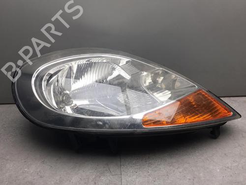 Used Right headlight Right headlight RENAULT TRAFIC II Van (FL) [2001-2026] 25582173 25582173